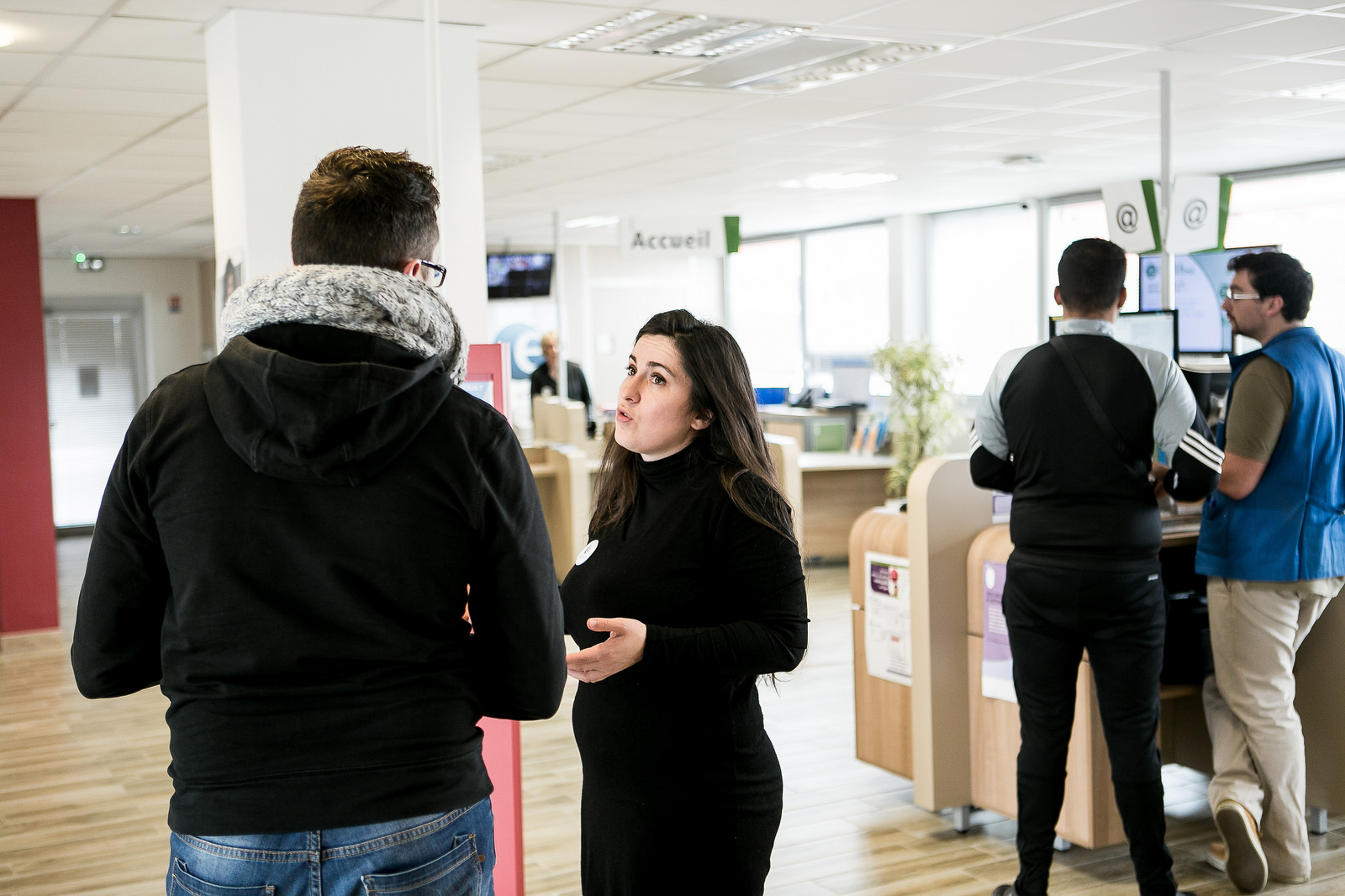 « Trop de pognon » dans les aides sociales ? La face cachée du non-recours