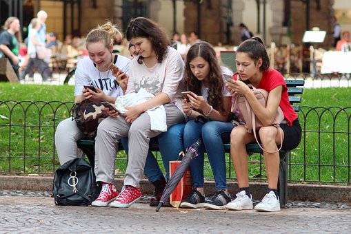 Comment mettre de l’école dans le smartphone ?