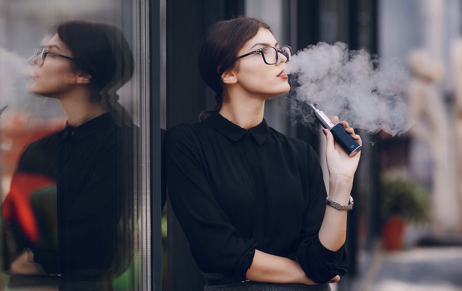 Pour arrêter la cigarette, le vapotage est deux fois plus efficace que les patchs ou les gommes à mâcher