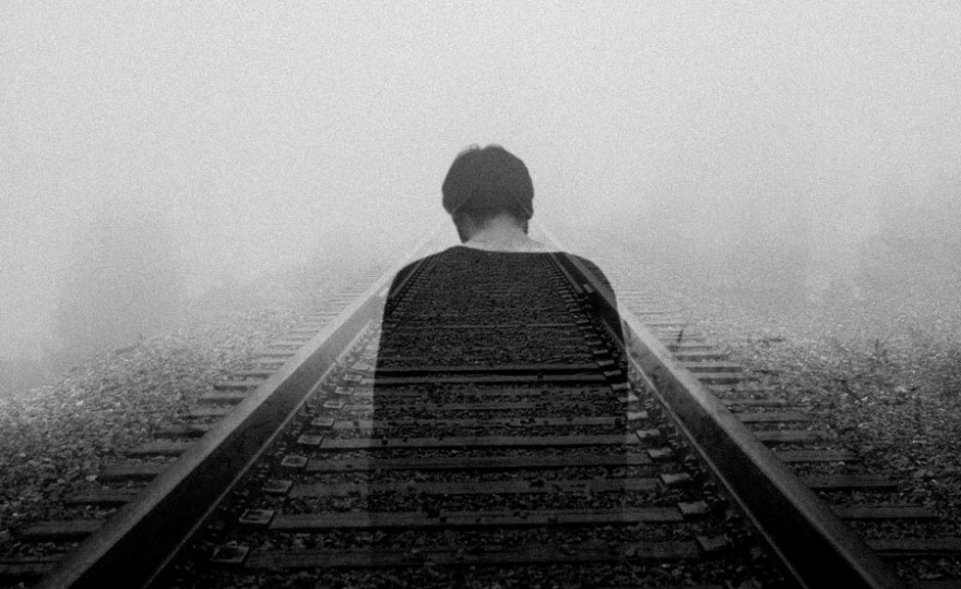 Pourquoi l’humain est-il si vulnérable au risque de dépression ?