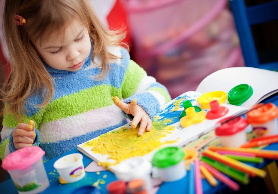 L’école maternelle à la maison : garderie ou école ?