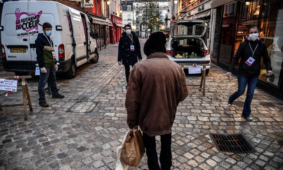 Le secteur associatif doit tenir bon