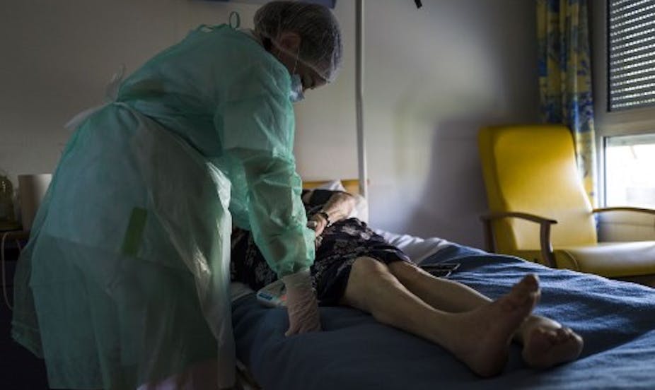 Dans les Ehpad, la crise du Covid-19 révèle les effets délétères des politiques d’austérité