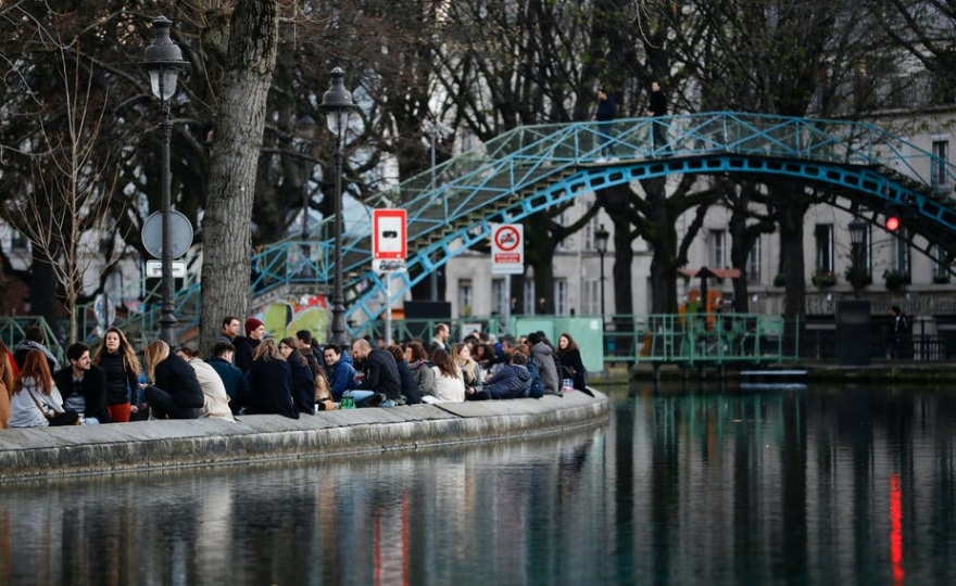 Covid-19 et biais d'ancrage : quand notre cerveau nous empêche de prendre la mesure du risque