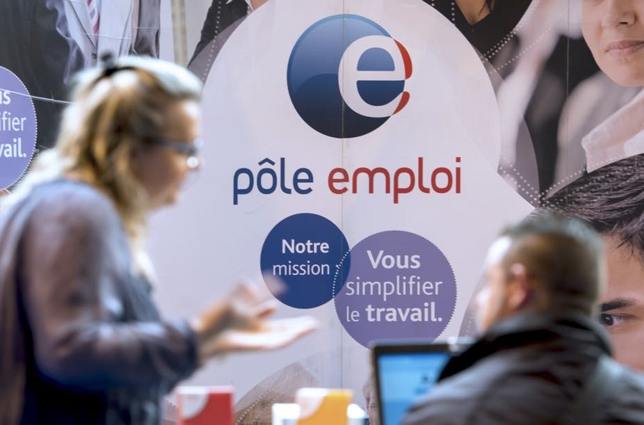 Comment les allocations chômage encouragent la création d’entreprises