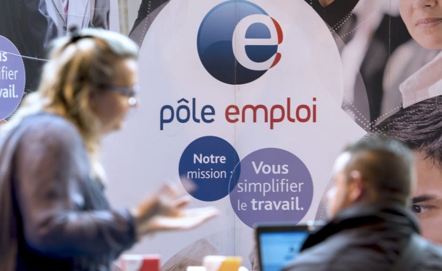 Comment les allocations chômage encouragent la création d’entreprises