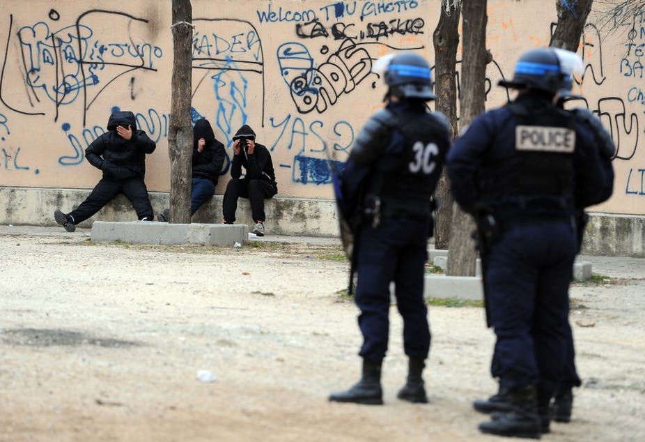 Comprendre le phénomène des bandes et ses évolutions