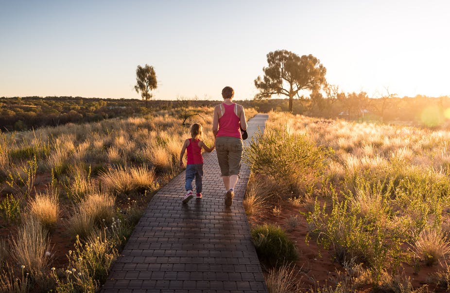 Aider un enfant à prendre confiance en lui : les conseils de trois grands philosophes