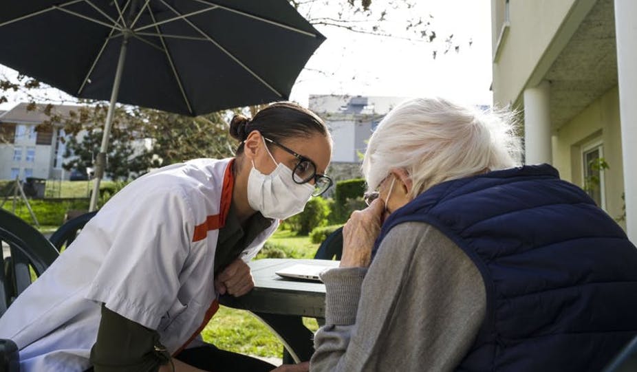 Et si les Ehpad travaillaient leur marque employeur pour recruter et fidéliser ?