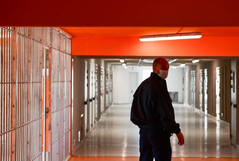 Toujours plus de prisons : pour quoi faire ?