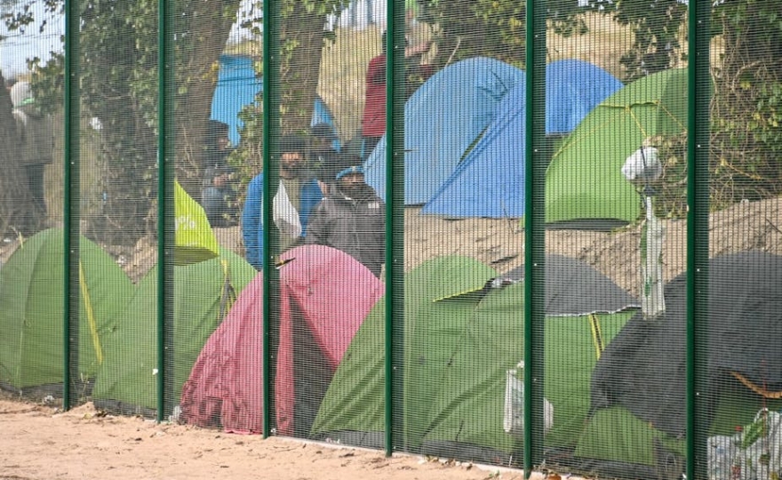 Voyons-nous les « migrants » comme étrangers à l’humanité ?