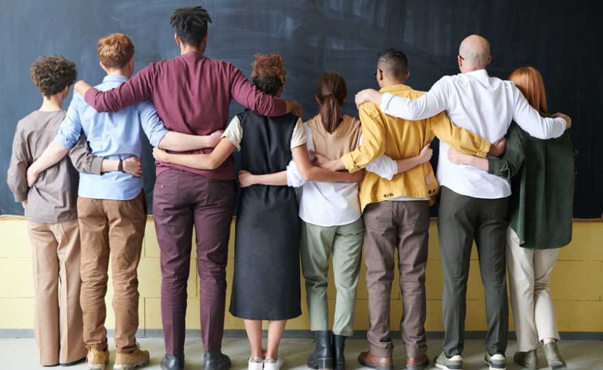 Qu’est-ce qu’une personne « racisée » ? Trois définitions pour éclairer le débat