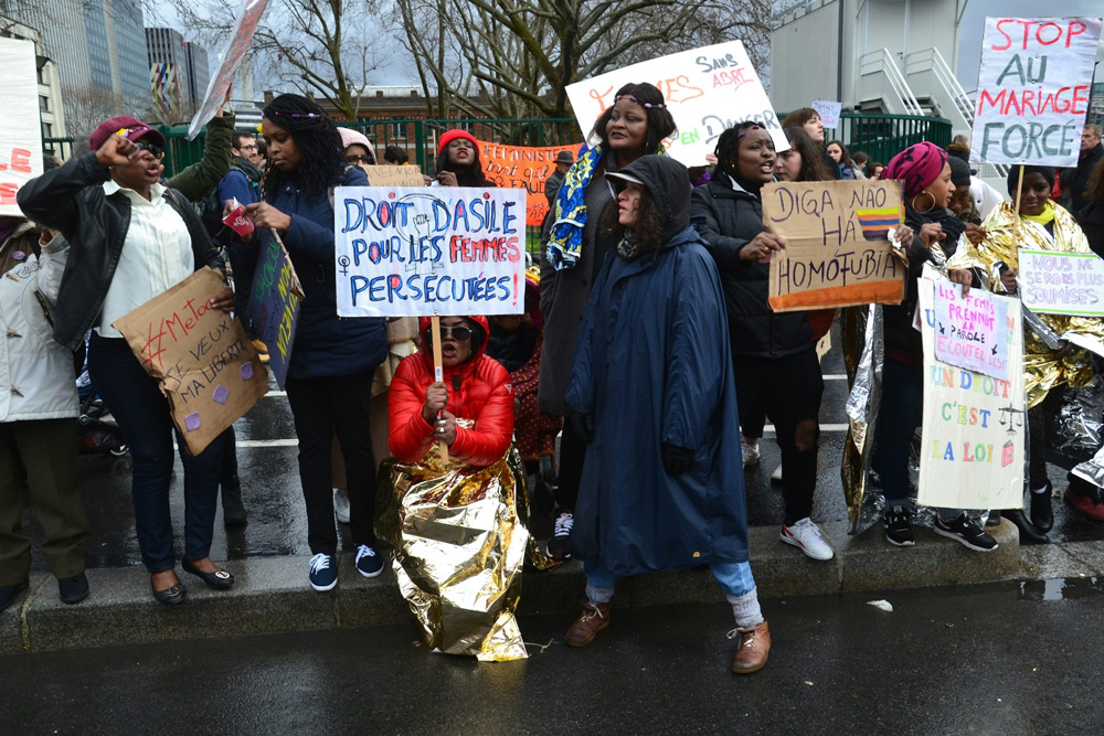 Être une femme devient un motif d’obtention du statut de réfugié