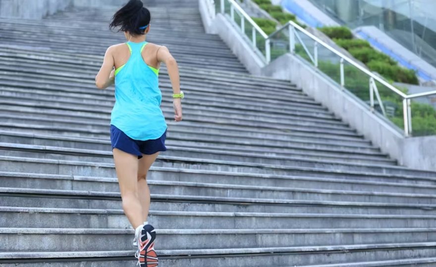 L’activité physique, une alliée incontournable pour la santé de notre cerveau