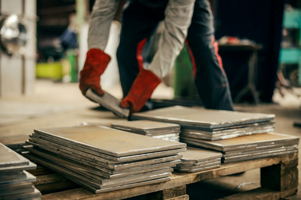 Législatives 2024 : quelles sont les propositions des candidats pour la santé au travail ?