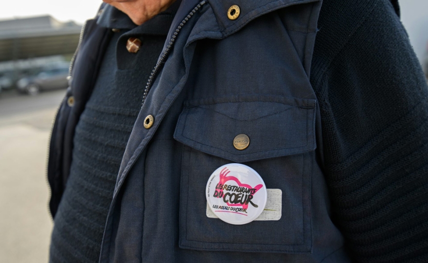 Générosité des Français : plus de dons… mais également plus d’inflation