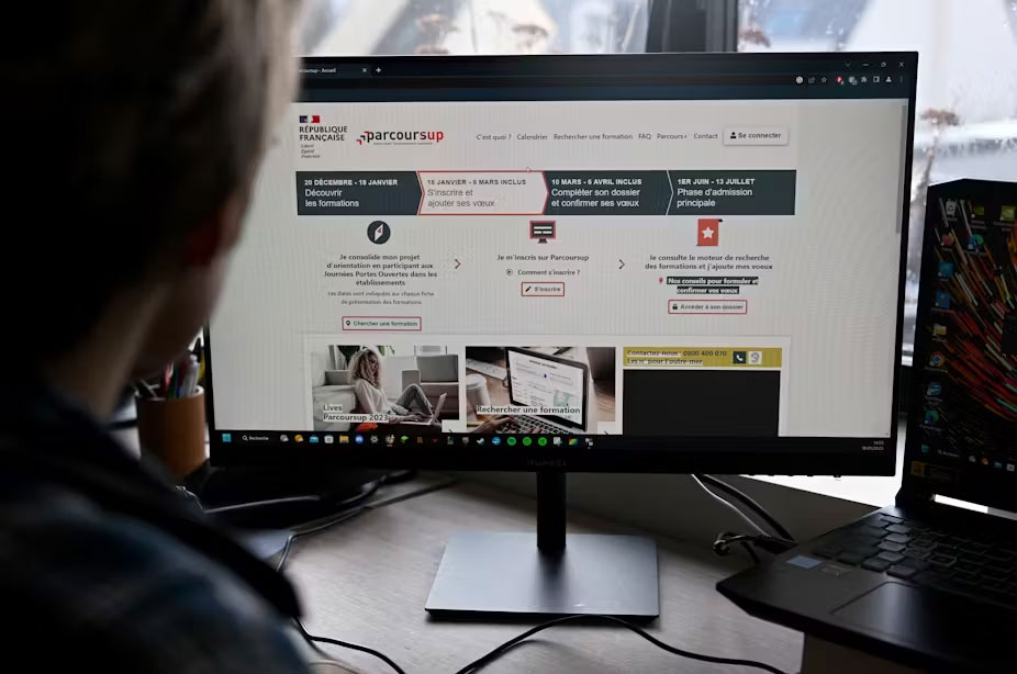 Inscriptions post-bac : Parcoursup, l’orientation par algorithmes ?