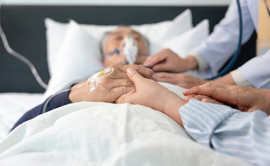 Projet de loi sur l’aide à mourir : peut-on ignorer la question économique ?