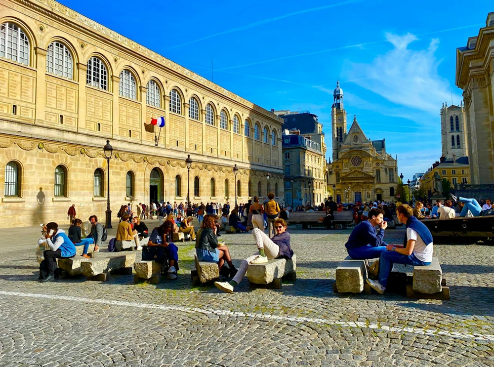Les diplômes ont-ils perdu de leur valeur ?